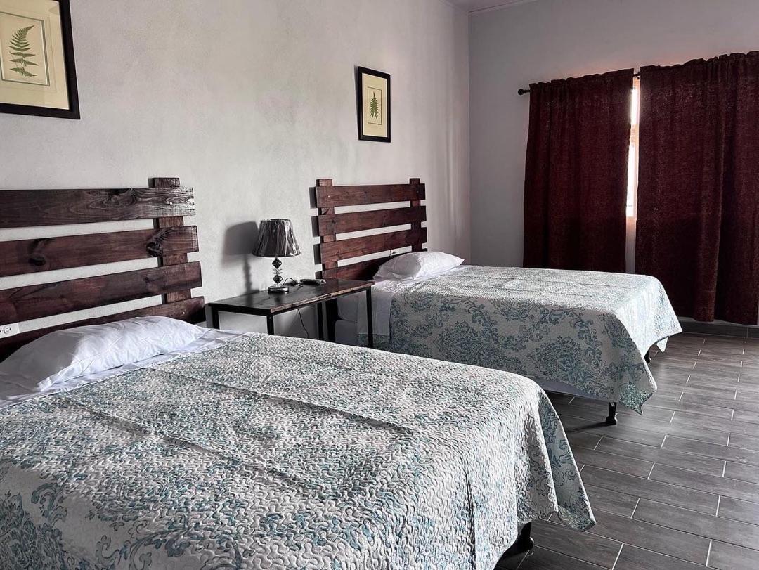 Wally'S Place Эстели Экстерьер фото